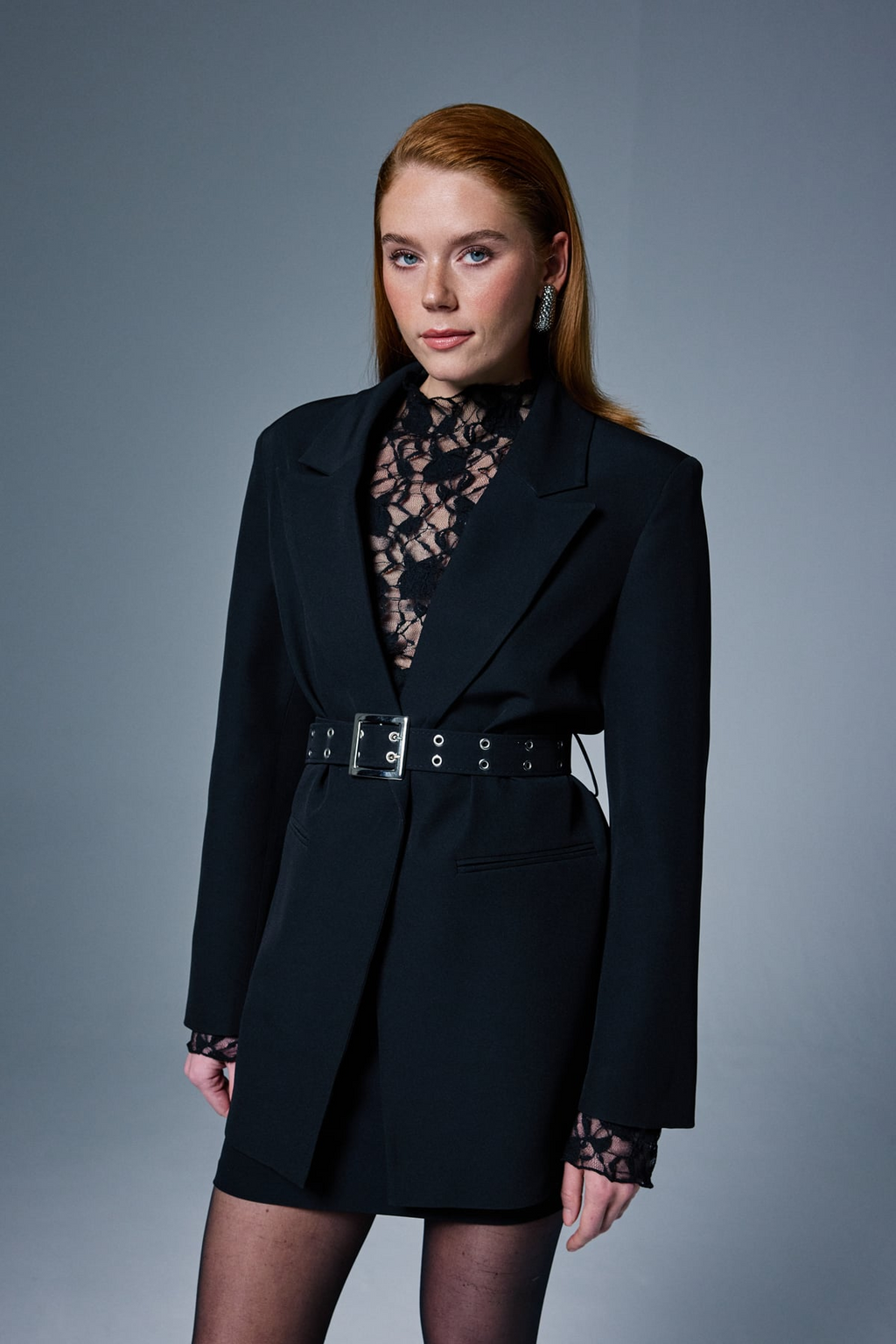Siyah Kemerli Kadın Blazer Ceket