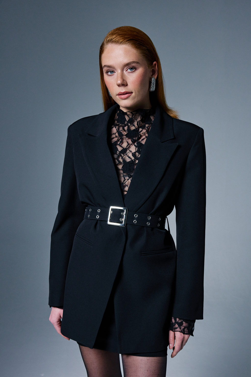 Siyah Kemerli Kadın Blazer Ceket