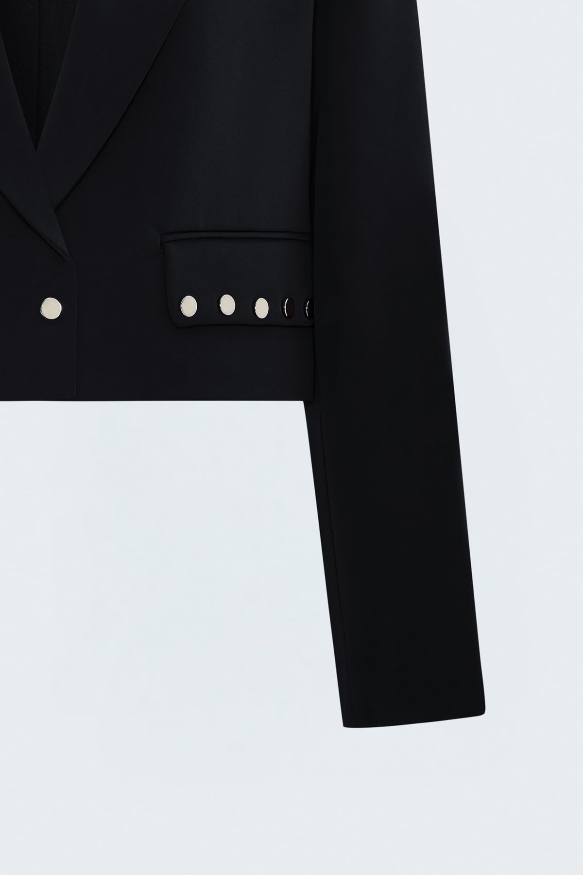 Siyah Sally Kumaş Kısa Metal Detaylı Kadın Blazer Ceket