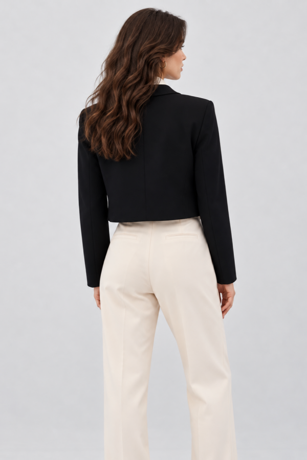 Siyah Kısa Krep Kadın Blazer Ceket